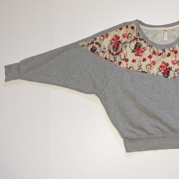 Free People Floral Cropped Sweatshirt - Women’s Size Small - Picture 3 of 8